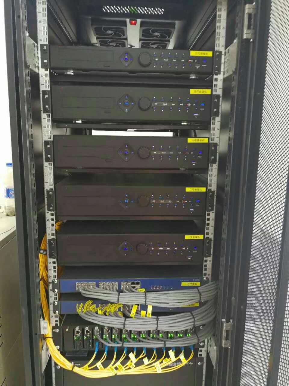 cc62e3160ab15d770eda6dd1713bd7f.jpg